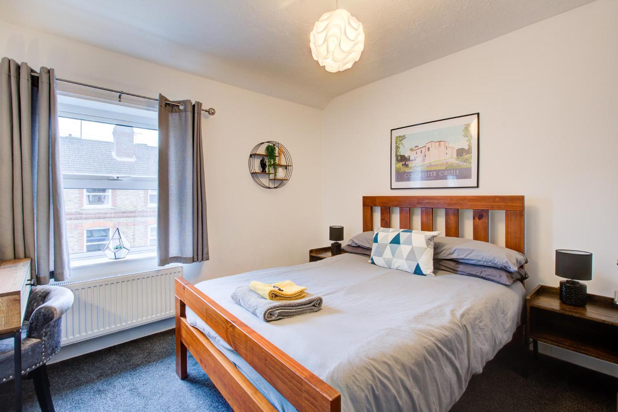 'Number 11' Central Colchester - Super Convenient 2 X Double Bed 1 X Single Bed Cottage Plus Office & Garden, 8 Min Walk Nth Station & Town Ctr, 2 Min Walk Local Shops & Restaurants מראה חיצוני תמונה