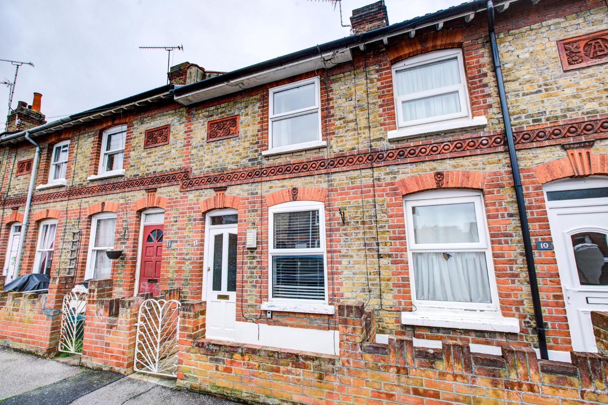 'Number 11' Central Colchester - Super Convenient 2 X Double Bed 1 X Single Bed Cottage Plus Office & Garden, 8 Min Walk Nth Station & Town Ctr, 2 Min Walk Local Shops & Restaurants מראה חיצוני תמונה