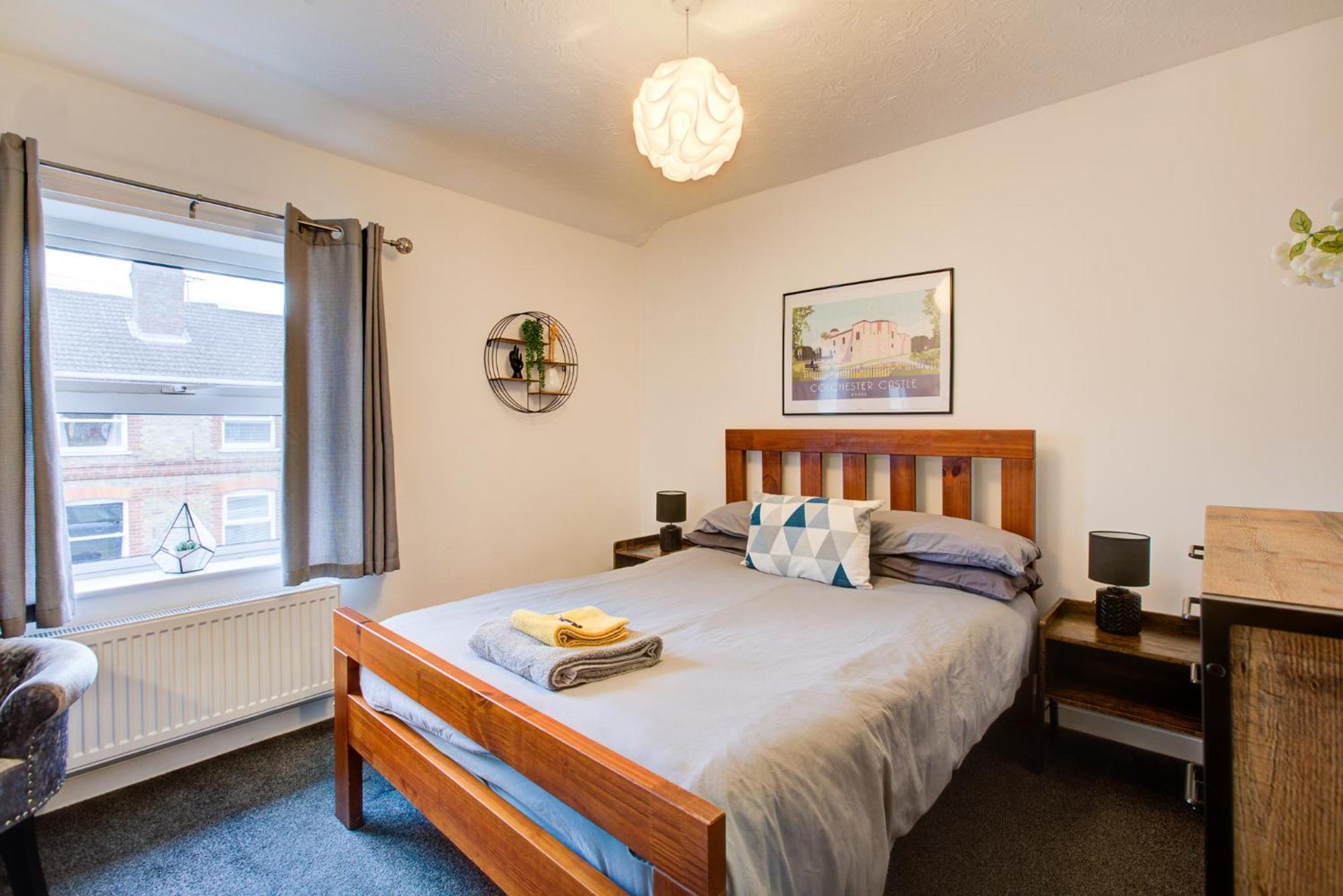 'Number 11' Central Colchester - Super Convenient 2 X Double Bed 1 X Single Bed Cottage Plus Office & Garden, 8 Min Walk Nth Station & Town Ctr, 2 Min Walk Local Shops & Restaurants מראה חיצוני תמונה